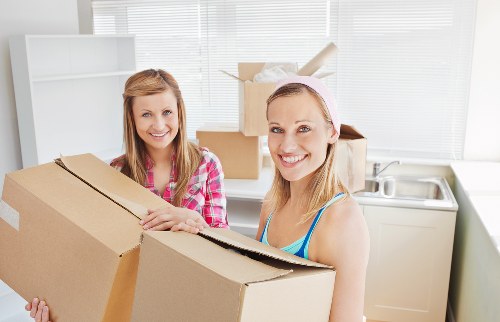 Free quote policy illustration for Bethnal Green moving service